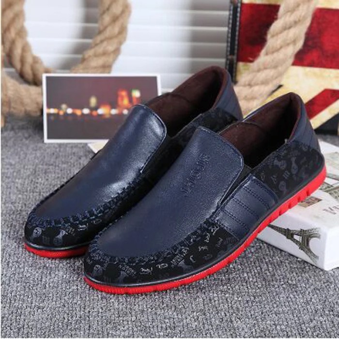 Red bottom mens dress shoes