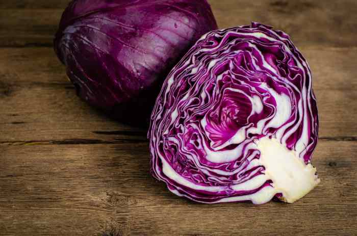 How to cook purple cabbage german style